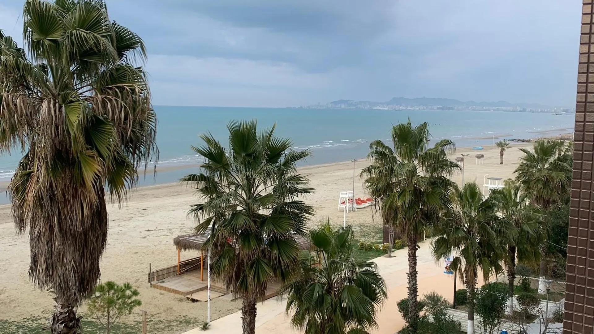 Apartament Beach Durres 0*,  Albânia