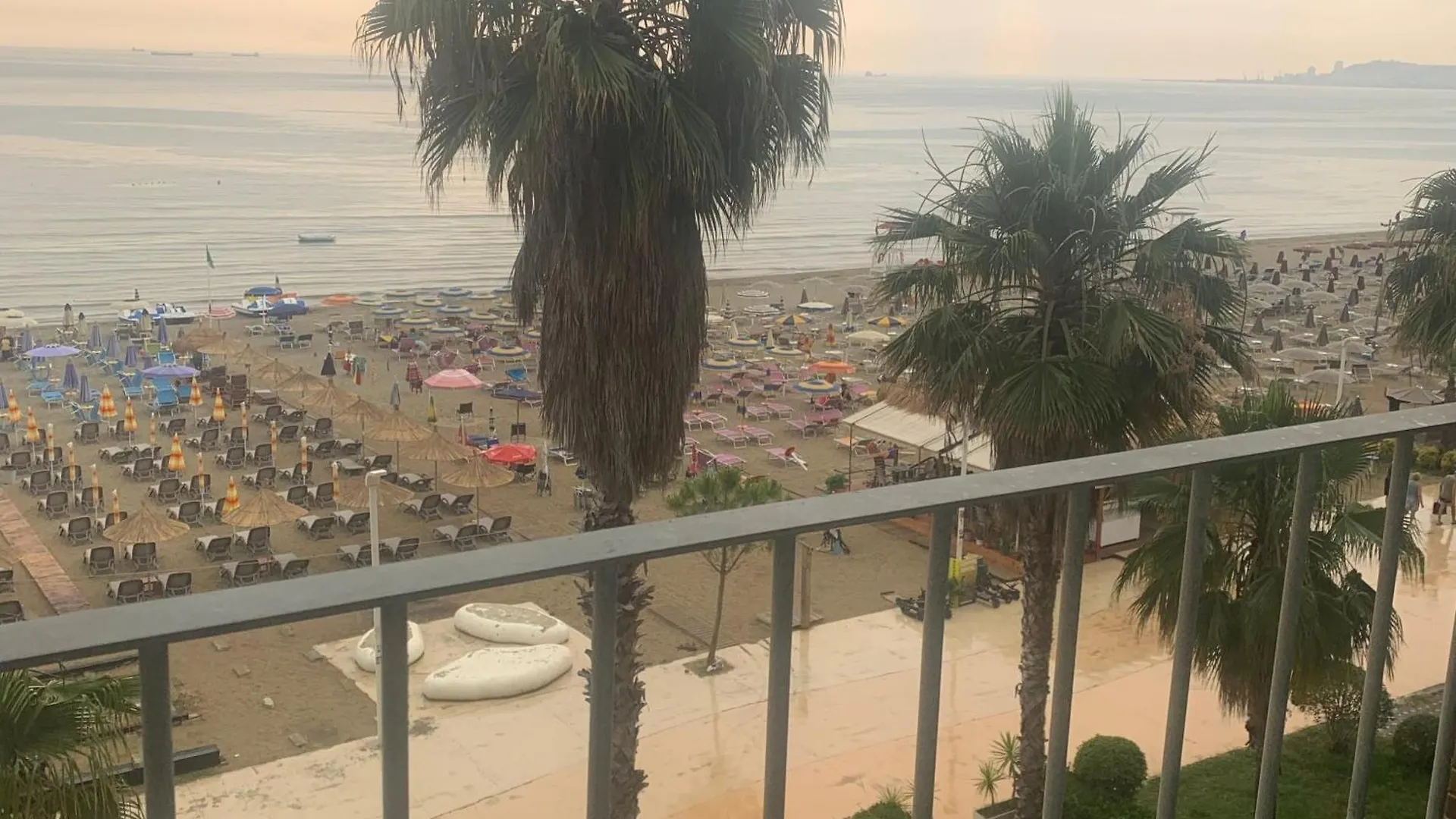 Two Room Beach Durrës